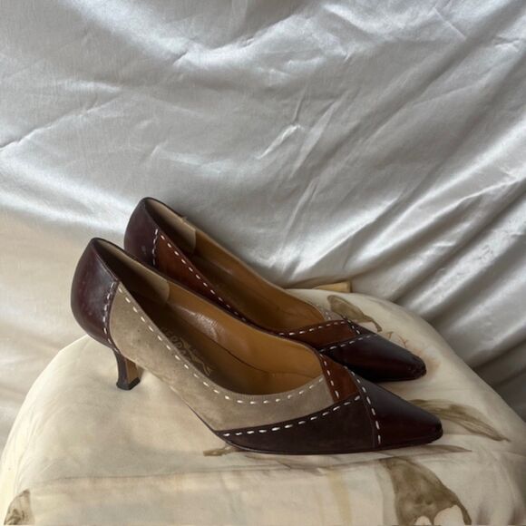 Salvatore Ferragamo Multicolor Suede and Leather Pointed Toe Pumps Size - Picture 3 of 8